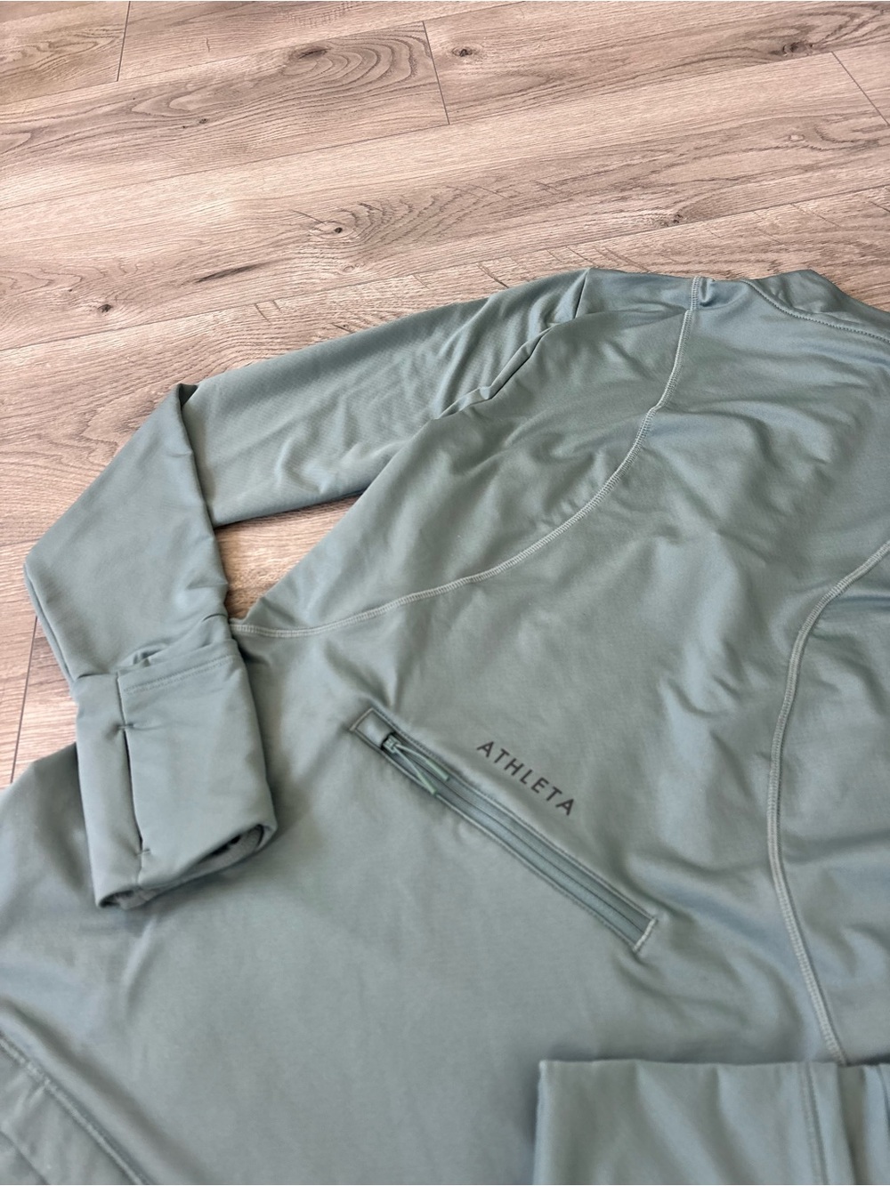 Athleta Whistler Half Zip Pullover | Sage Green | Women’s Size Small